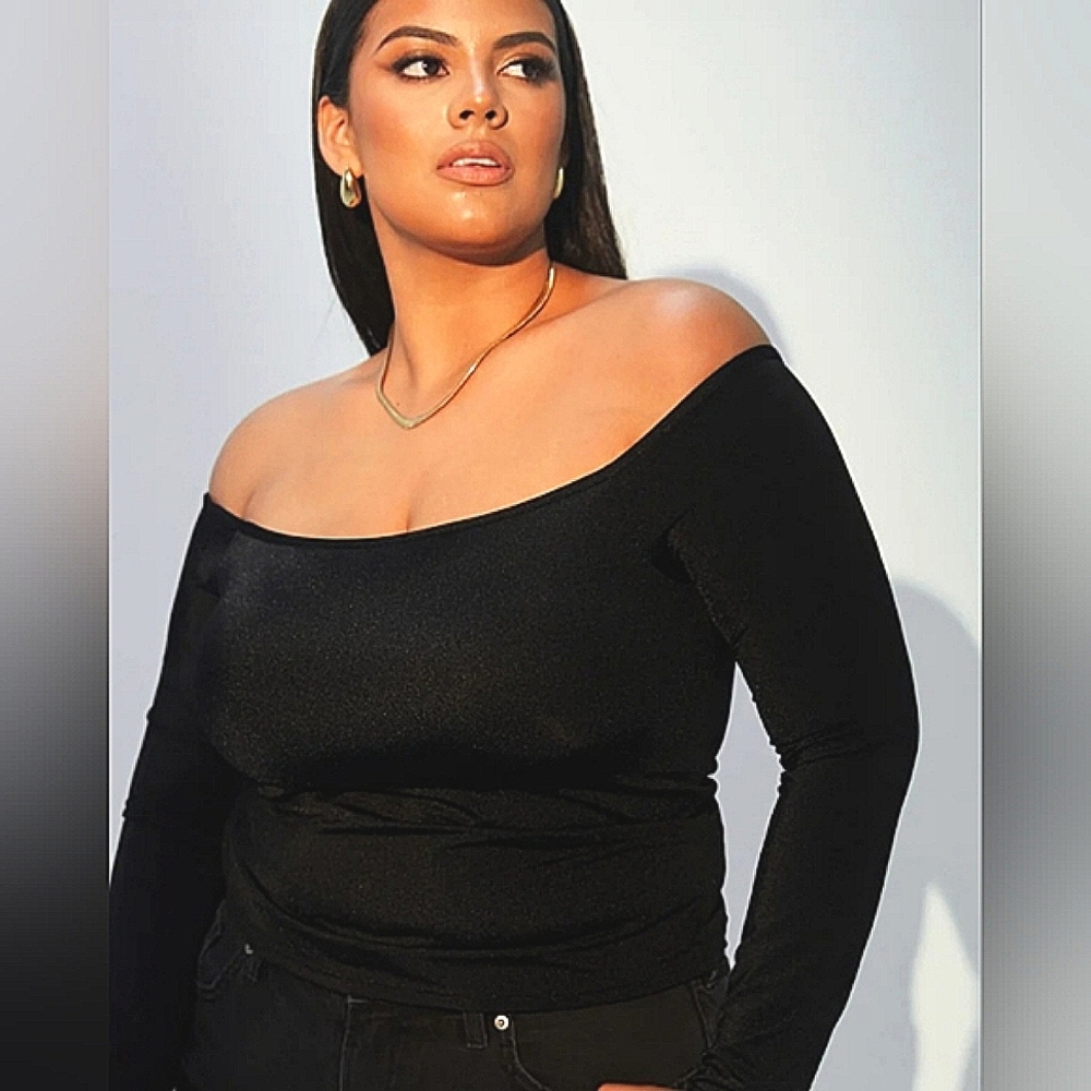 Brami Top off shoulder